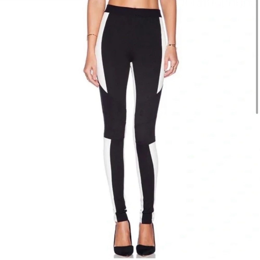 BCBG leggings